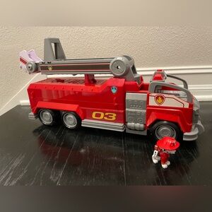 Paw Patrol Marshall's Transforming Movie City Fire Truck